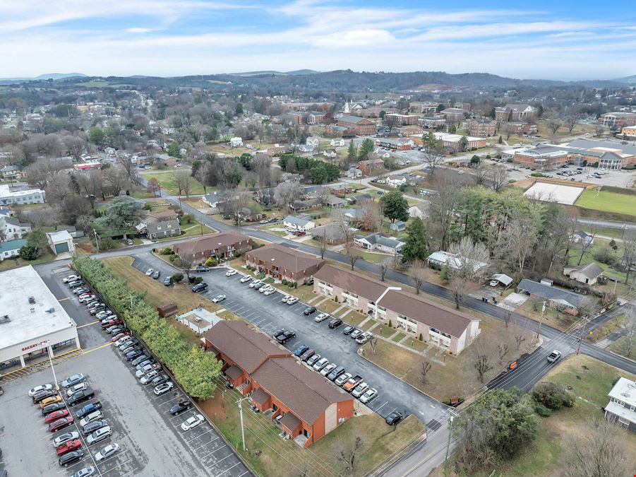 Maplecrest Square Apartments