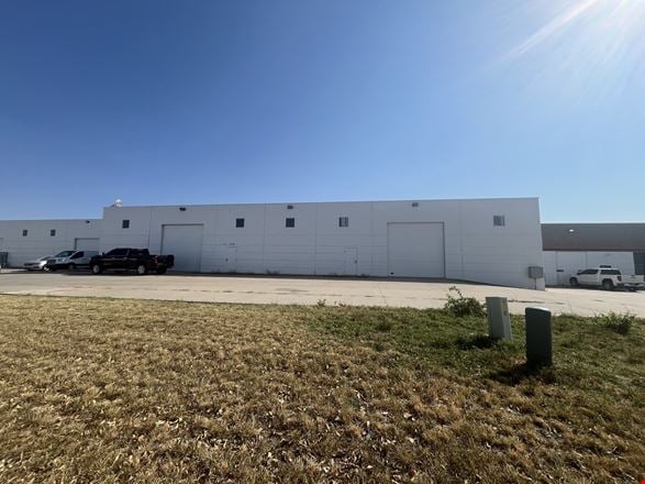 Preview of Industrial space for Rent at 2324 Kimarra Place