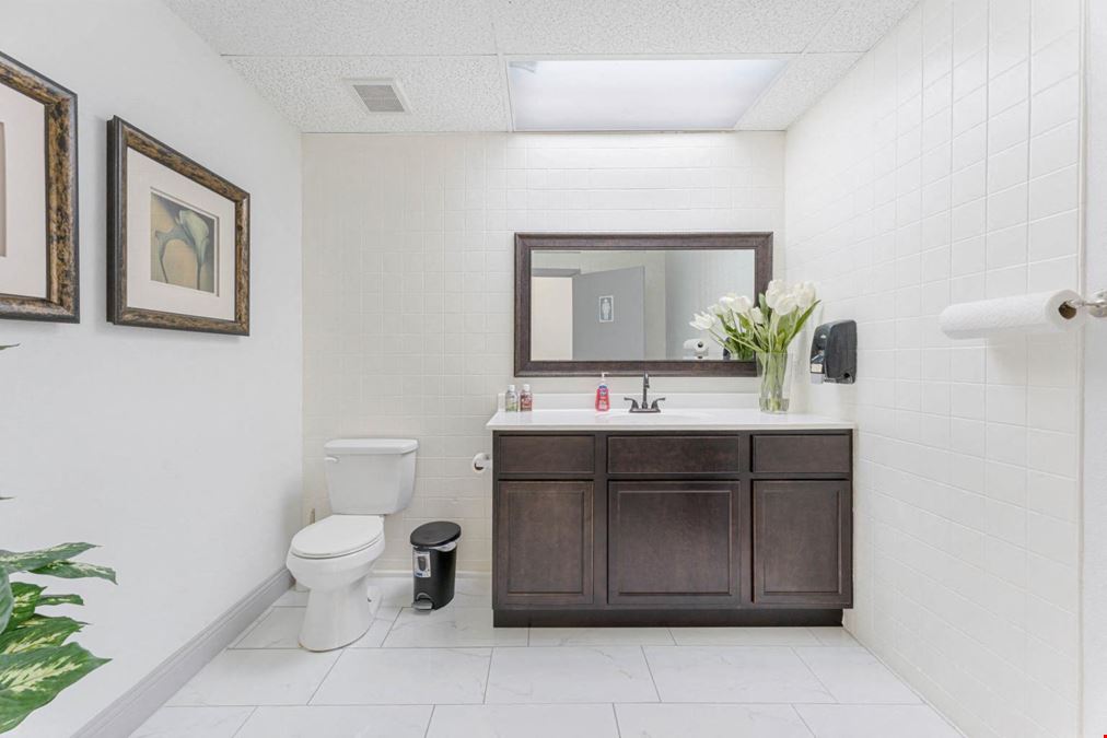 Office Complex for Lease