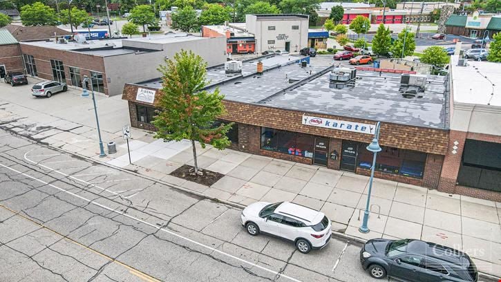 For Sale > 6,371 SF - Retail/Commercial