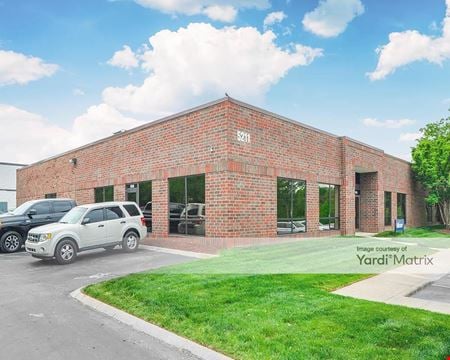 Preview of commercial space at 5211 Linbar Drive