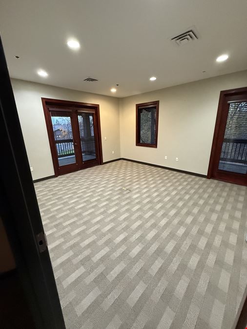 Class A Office in the Eagle River Development