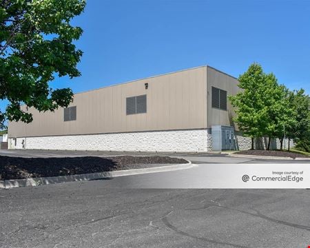 Preview of Industrial space for Rent at 800 Standard Pkwy