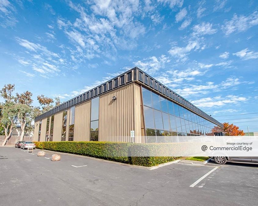 700 & 800 South Claremont Street