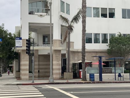 Preview of Restaurant space for Rent at 530 Wilshire Blvd