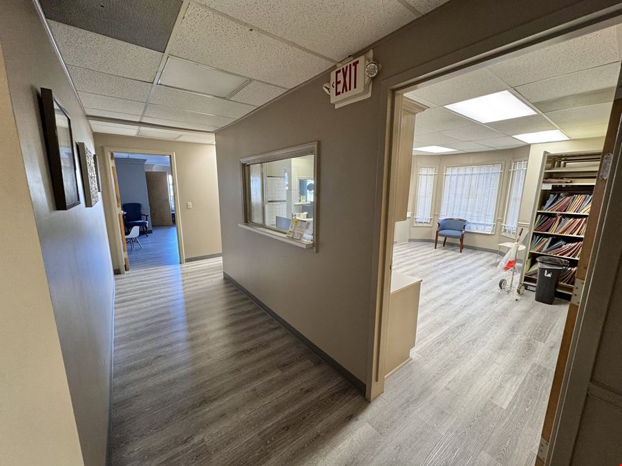 MEDICAL SUITE FOR LEASE