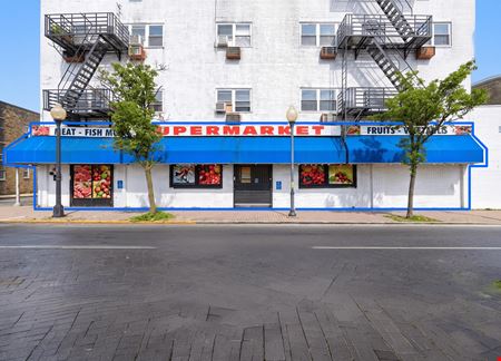 Preview of Retail space for Rent at 325 Henry Street