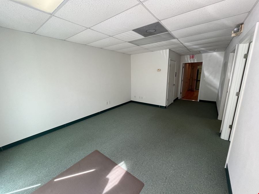 1891 Porter Lake Dr Unit 110