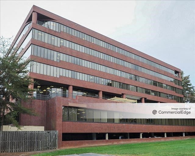 Technology Park / The Summit