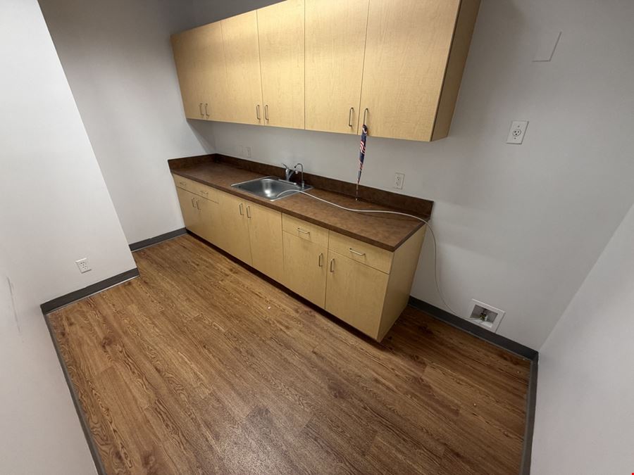 2099 SF Suite 250 Professional and Medical Office Space