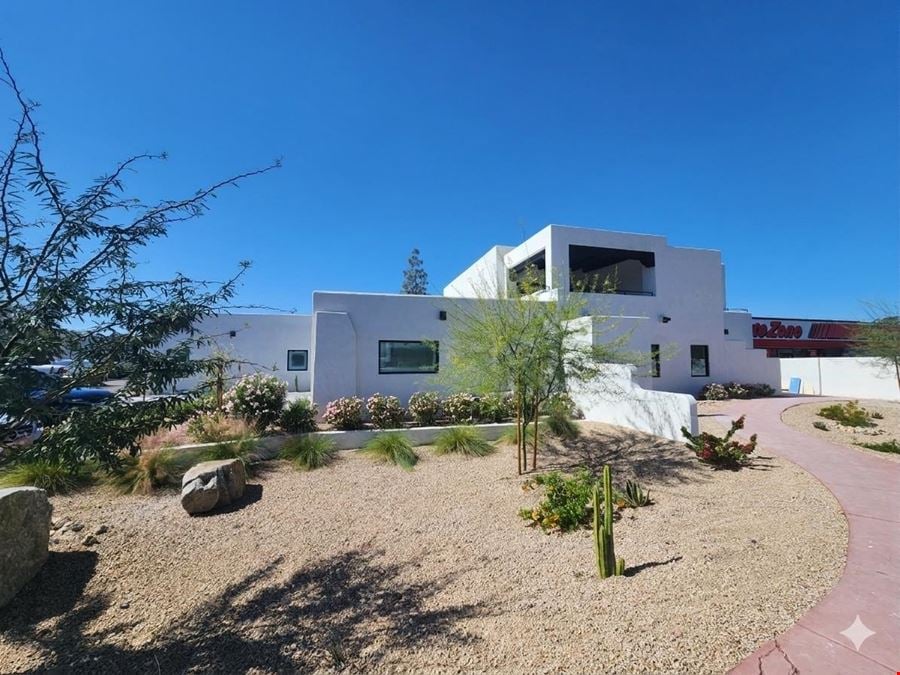 736 N Country Club Dr