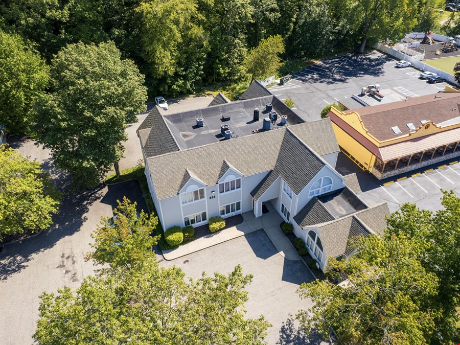 898 Ethan Allen Hwy