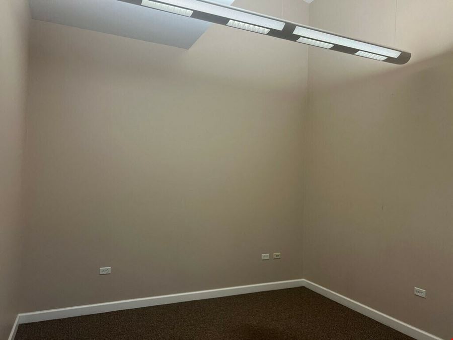 903 Fox Glen Ct.