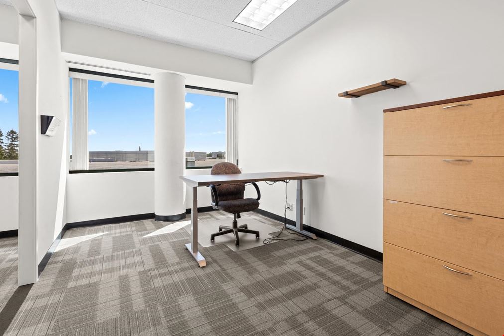 555 Legget Drive - Tower A, Kanata ON.