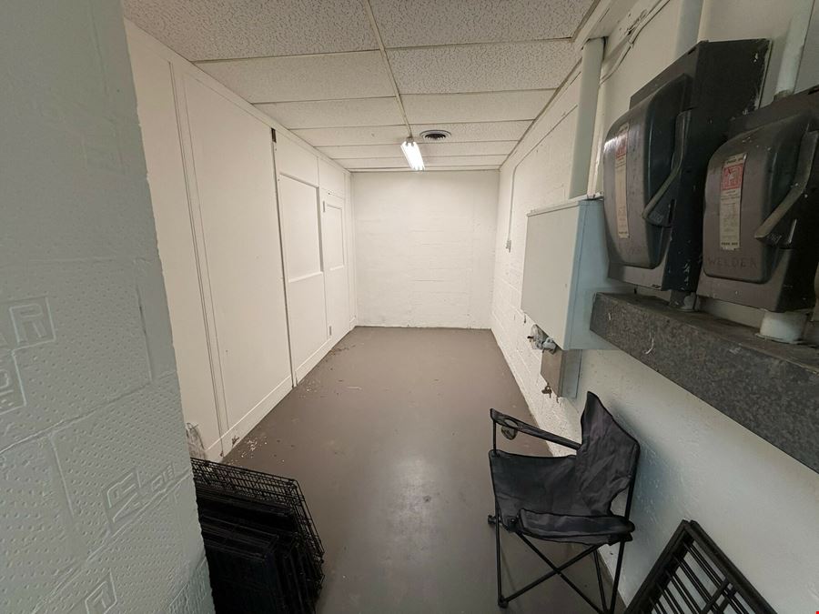 North Miami Commercial Warehouse