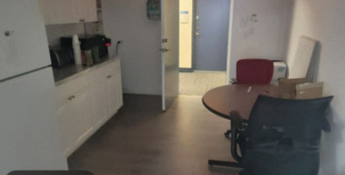 805 SF Suite 224 Professional and Medical Office Space