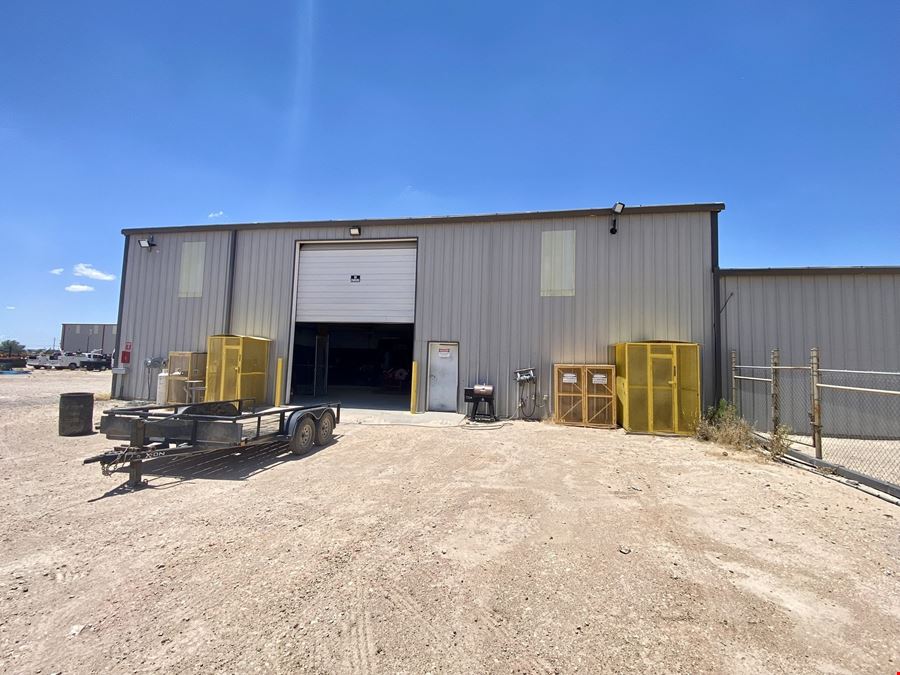 5,142 SF Office/Shop with Jib Crane on 2 Acres - Midland, TX