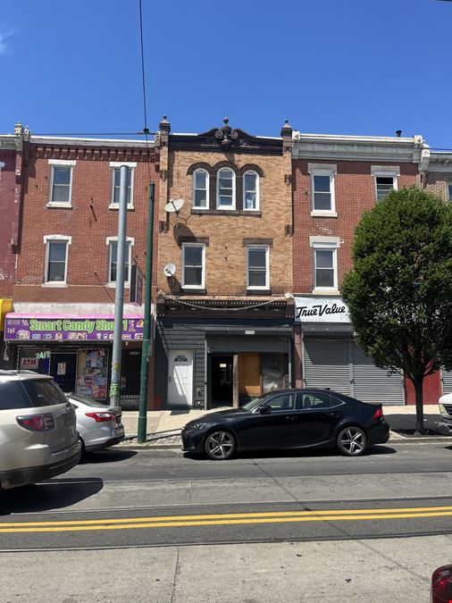 2725 W Girard Ave