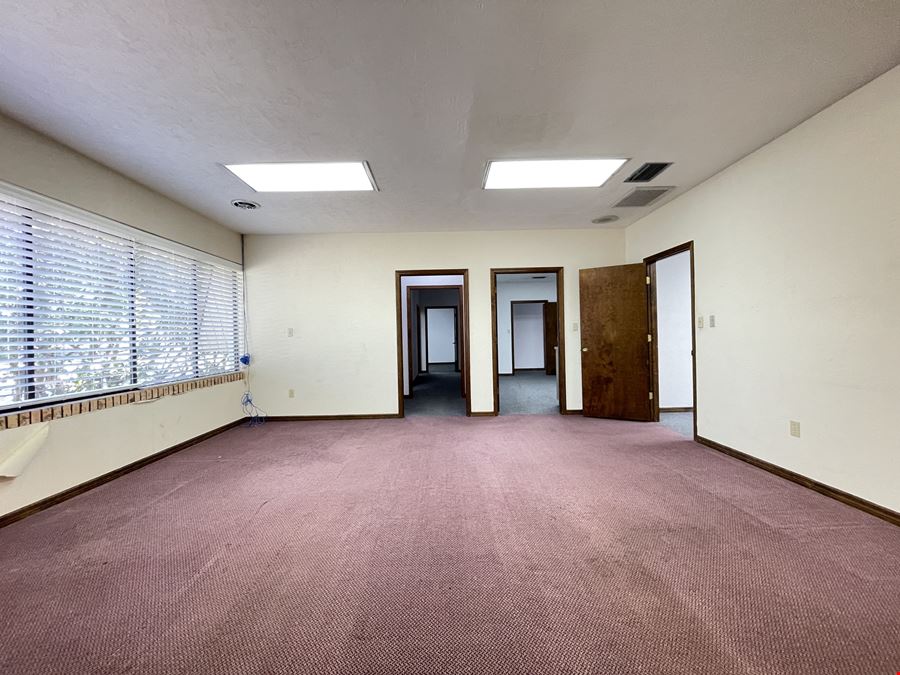 4432 NW 23rd Avenue, Suites 7 & 9