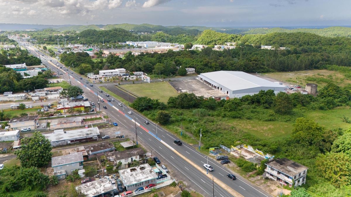 Manatí Commercial Land Parcel at State Road PR-2