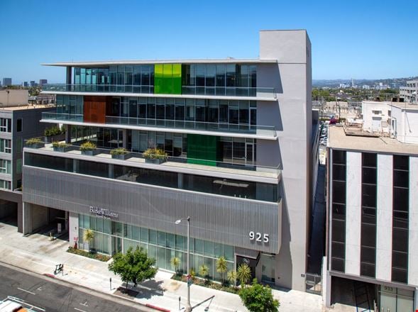Preview of Mixed Use space for Rent at 925 N La Brea Ave
