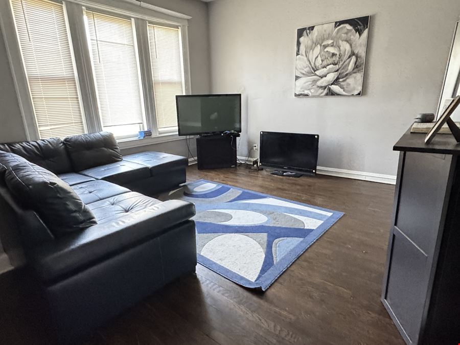 5610 South Michigan Avenue