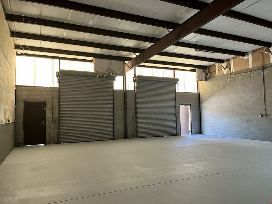 Lakeland Small Bay Industrial | For Lease
