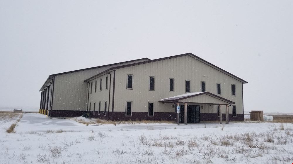 15,631 SF Industrial Shop & Office Near Davis Refinery