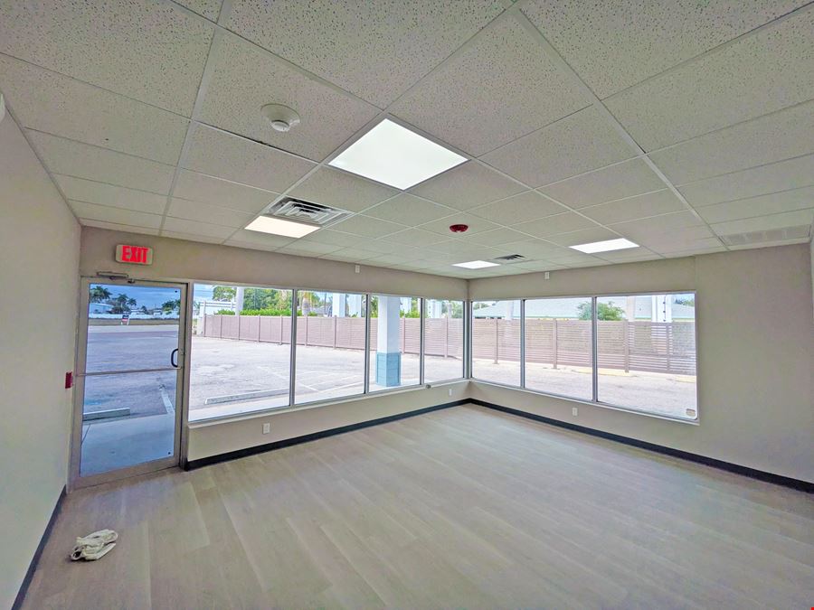 Coastal Crossings - Retail/Office For Lease