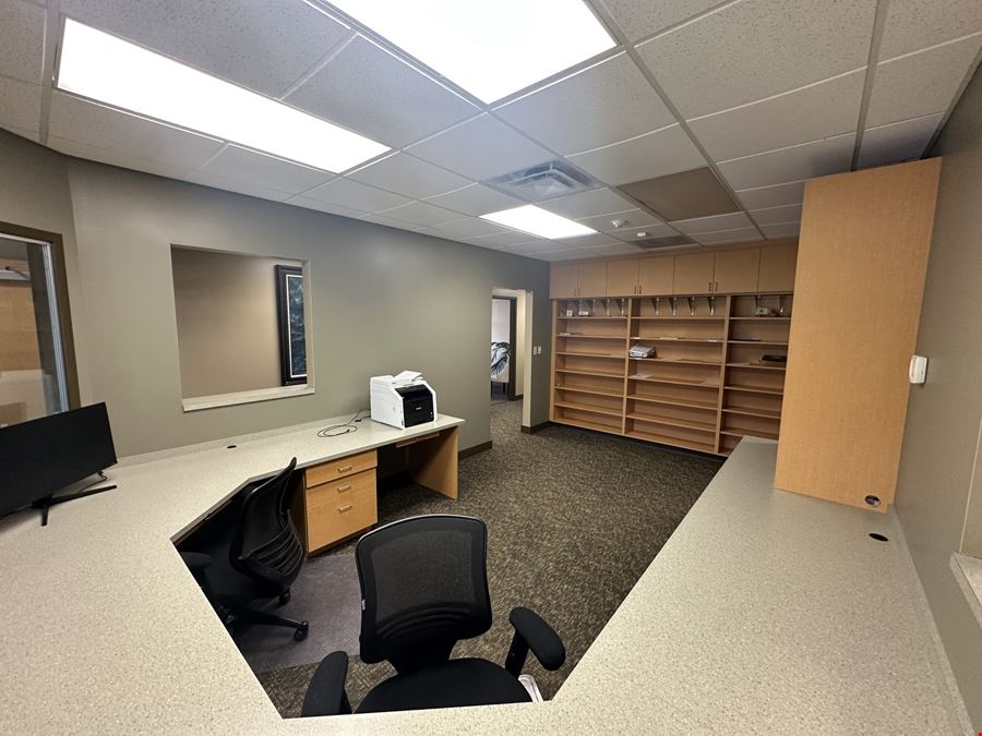6483 Transit Rd - 3,112+/- SF OFFICE SPACE
