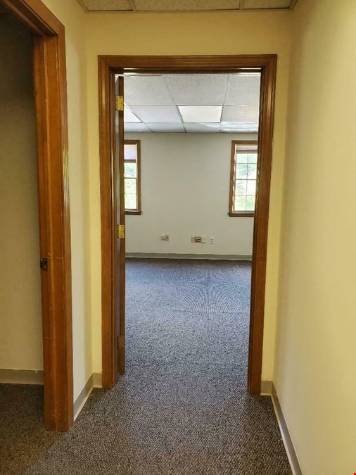 550 N Main St