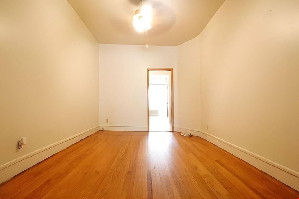 683   Woodward Avenue