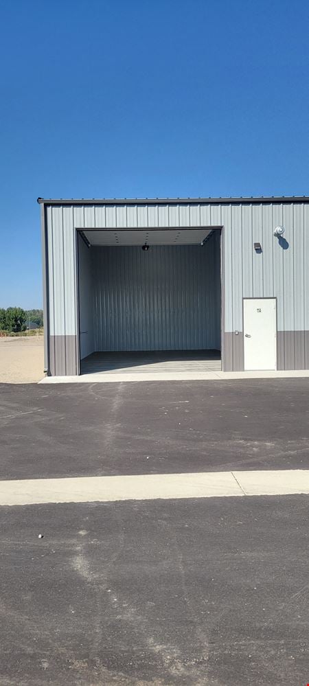 Preview of commercial space at 8122 Stillwater Dr