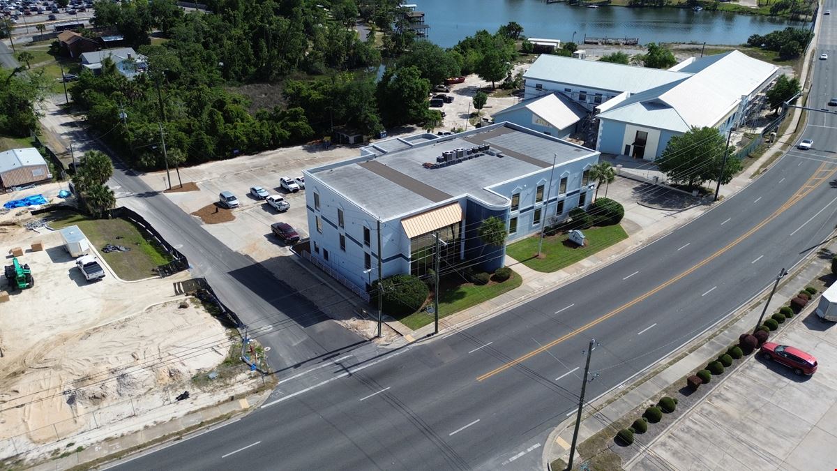 1001 Hwy 98