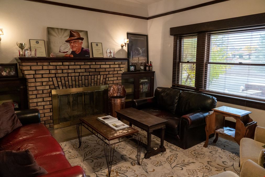 Timeless Flex Mixed-Use Property