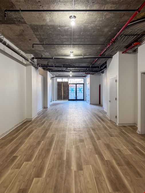2,350 SF | 265 Ocean Parkway | Community Facility/Office With Glass Frontage For Lease