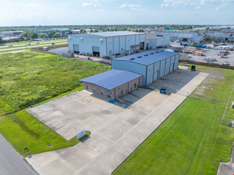 Crane Served & Conditioned Warehouse