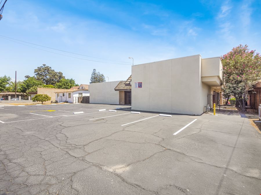 General, Professional, and/or Medical Office Spaces Off Mooney Blvd