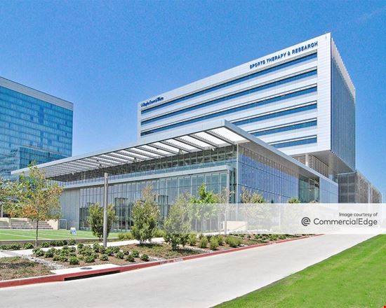 Plug and Play - 3800 Gaylord Parkway