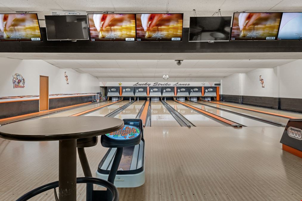 Lucky Strike Lanes