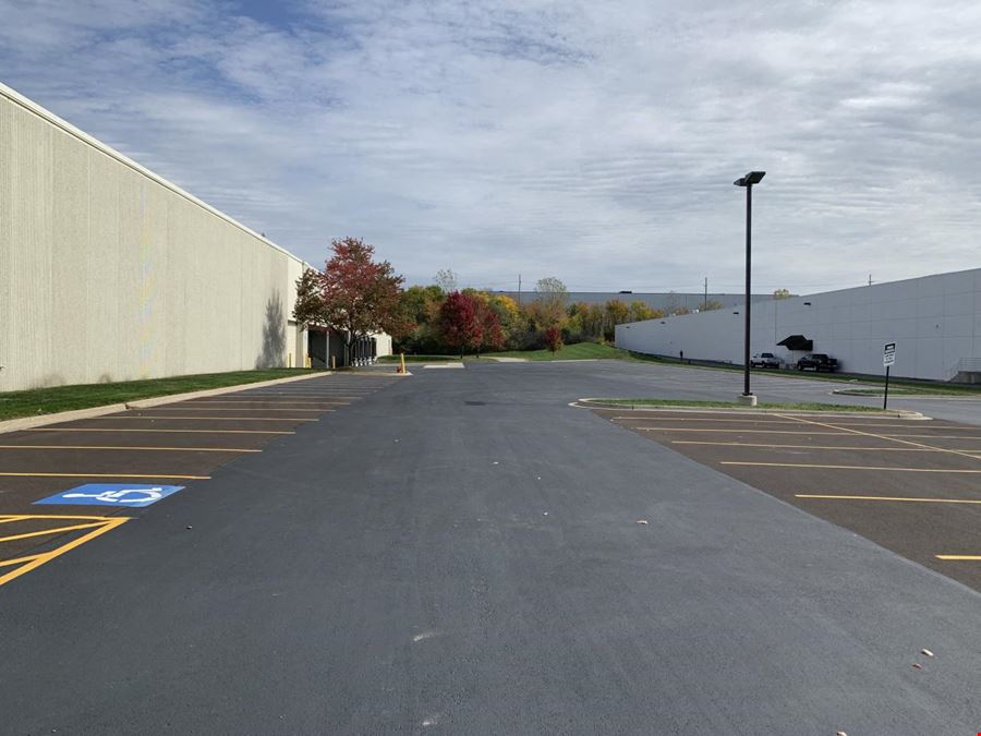 950 North Raddant Road