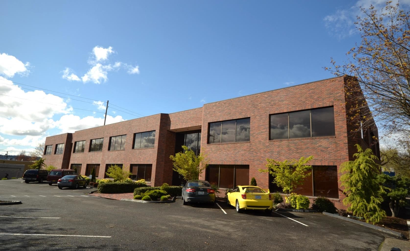 975 SE Sandy Boulevard Portland