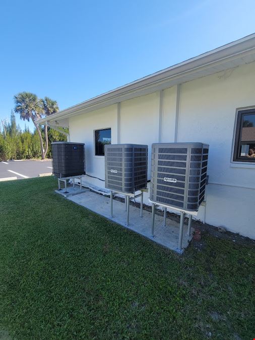 16956 McGregor Blvd Units 1, 4, 5-6, & 7