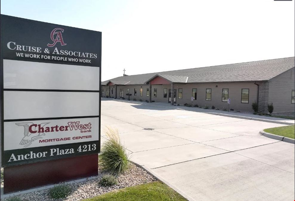 Anchor Plaza