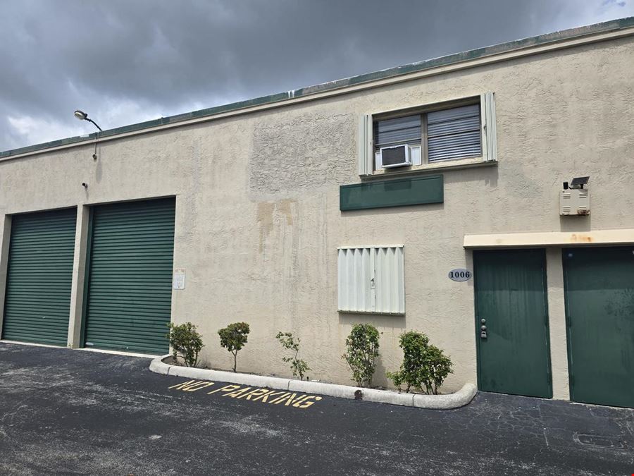 DOUBLE UNIT - Office/Warehouse/Industrial