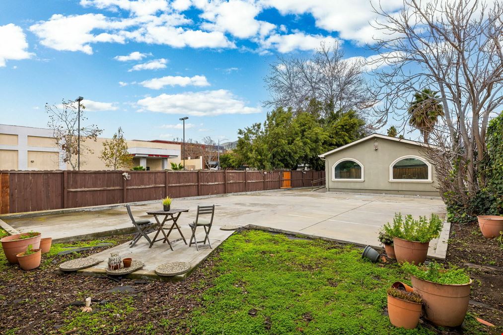 Mid-Town Creative Office for Sale