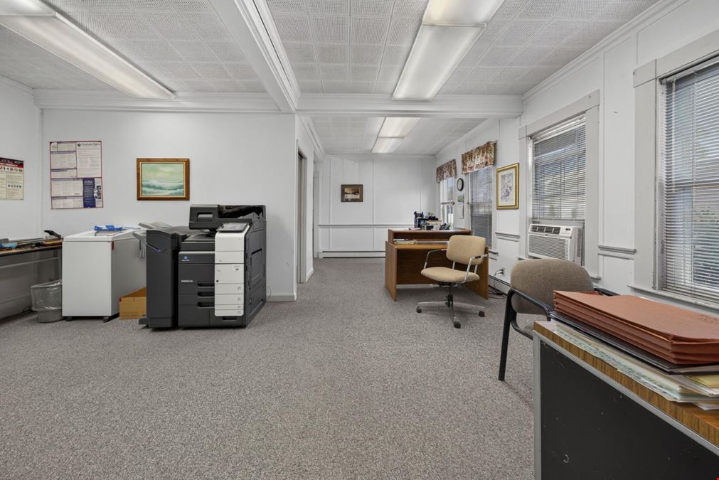 Adaptive Downtown Office Building with Large Parking Inventory