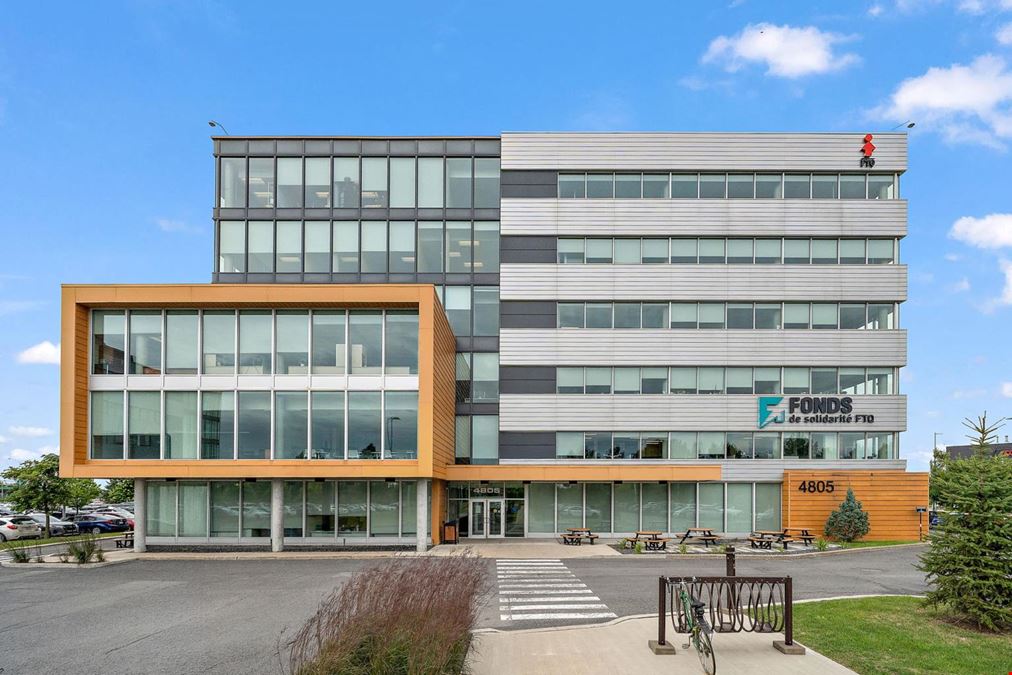 4805, boulevard Lapinière