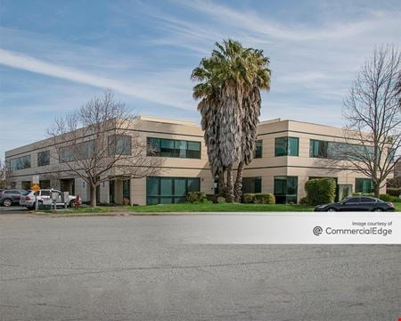 Preview of Industrial space for Rent at 68 Leveroni Ct
