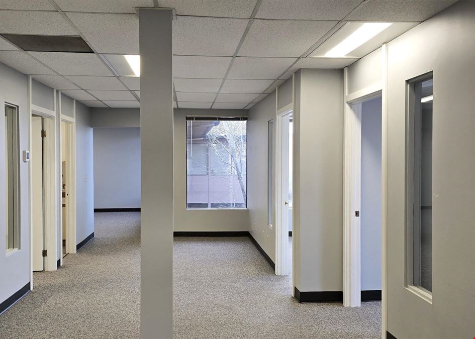 Nine Lake Bellevue - Unit 213